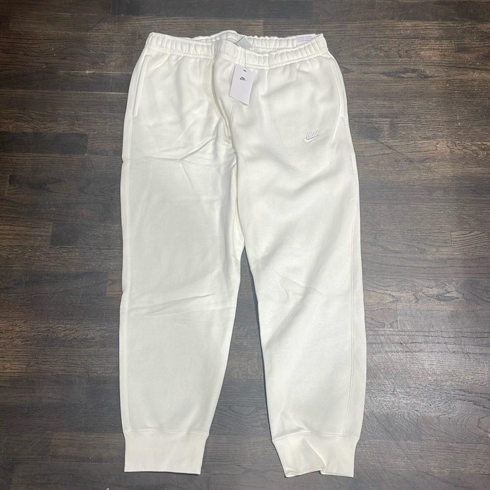 Brand new unworn Nike cream colored jogger pant in multiple sizes.